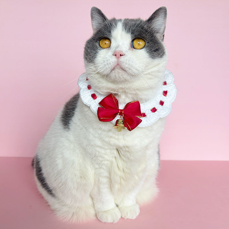 Christmas Crochet Pet Collar with Bow & Bell – Elegant Holiday Design for Cats & Small Dogs