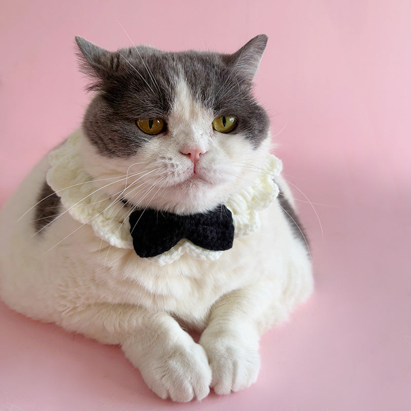 Elegant Crochet Pet Collar – Classic Bow Design