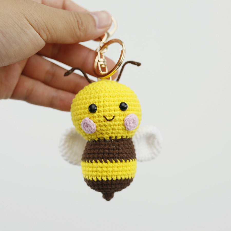 Little bee pendant