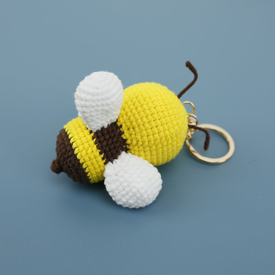Little bee pendant