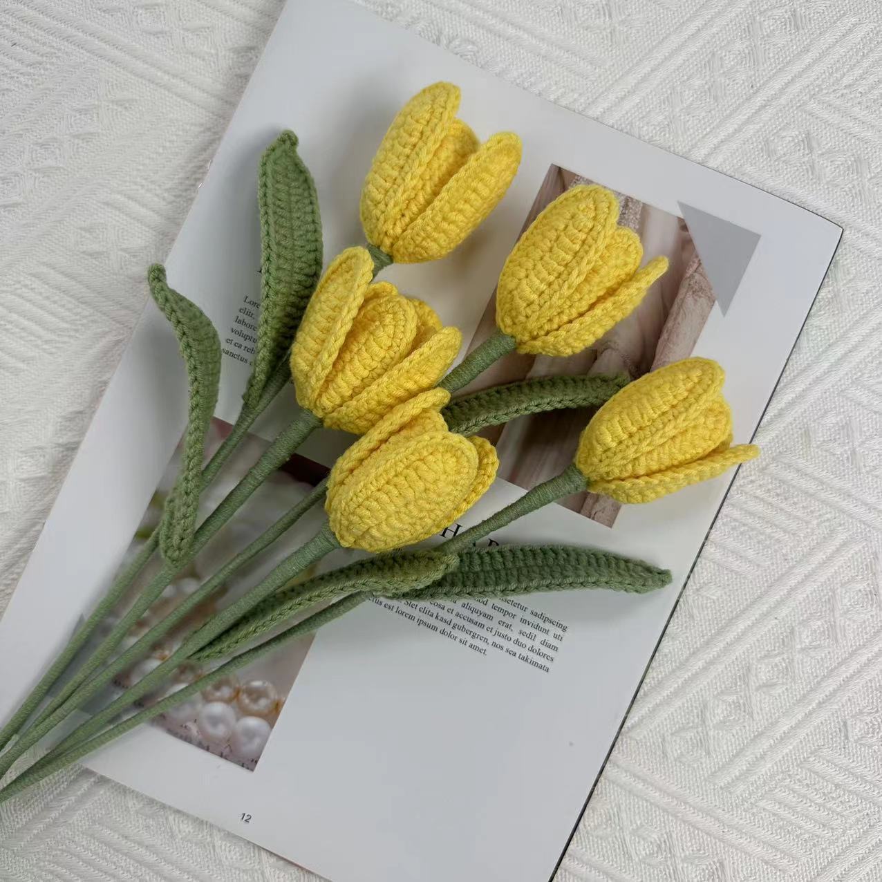 Tulip Soft & Timeless Floral Charm