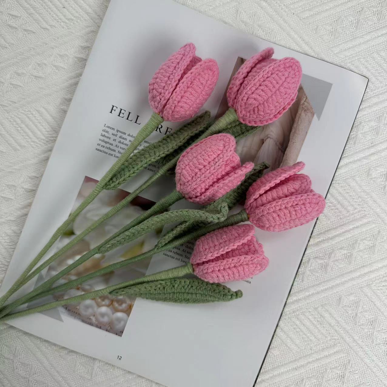 Tulip Soft & Timeless Floral Charm
