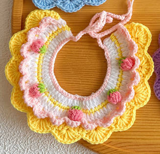 Strawberry Crochet Pet Collar – Cute Ruffle Floral Design