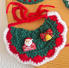 Christmas Crochet Pet Collar – Festive Holiday Edition